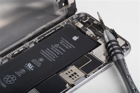 what percentage of iphones are made in china